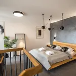 Apartview Premium By Rent Like Aparthotel 4*