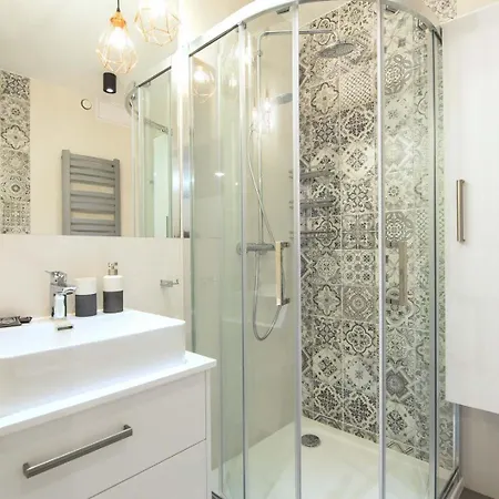 Apartview Premium By Rent Like 아파트호텔 비스와
